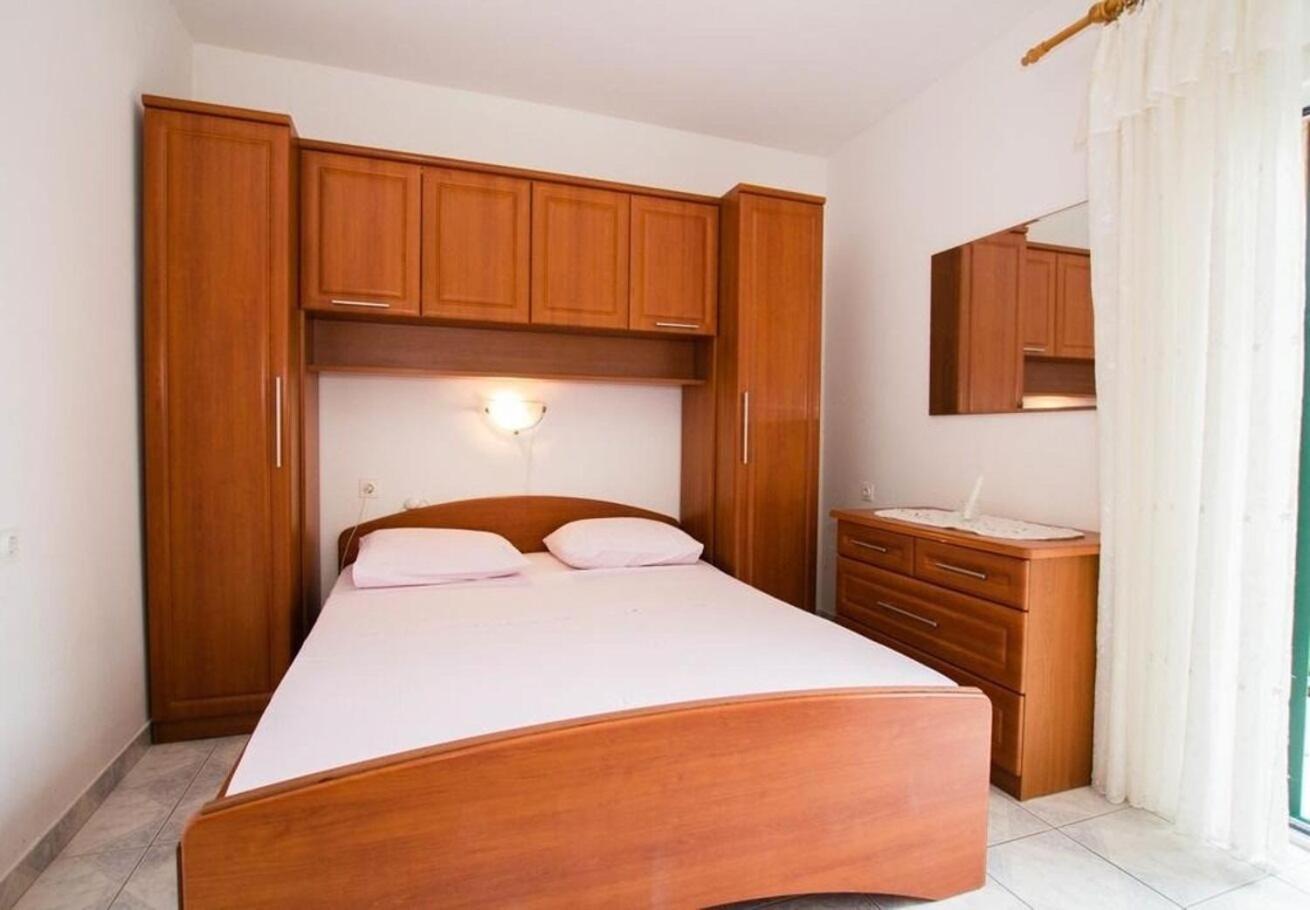 Apartments Juri Sućuraj Zewnętrze zdjęcie