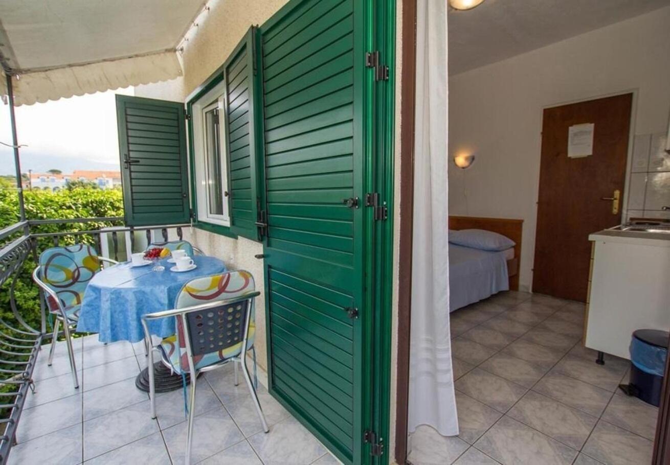 Apartments Juri Sućuraj Zewnętrze zdjęcie