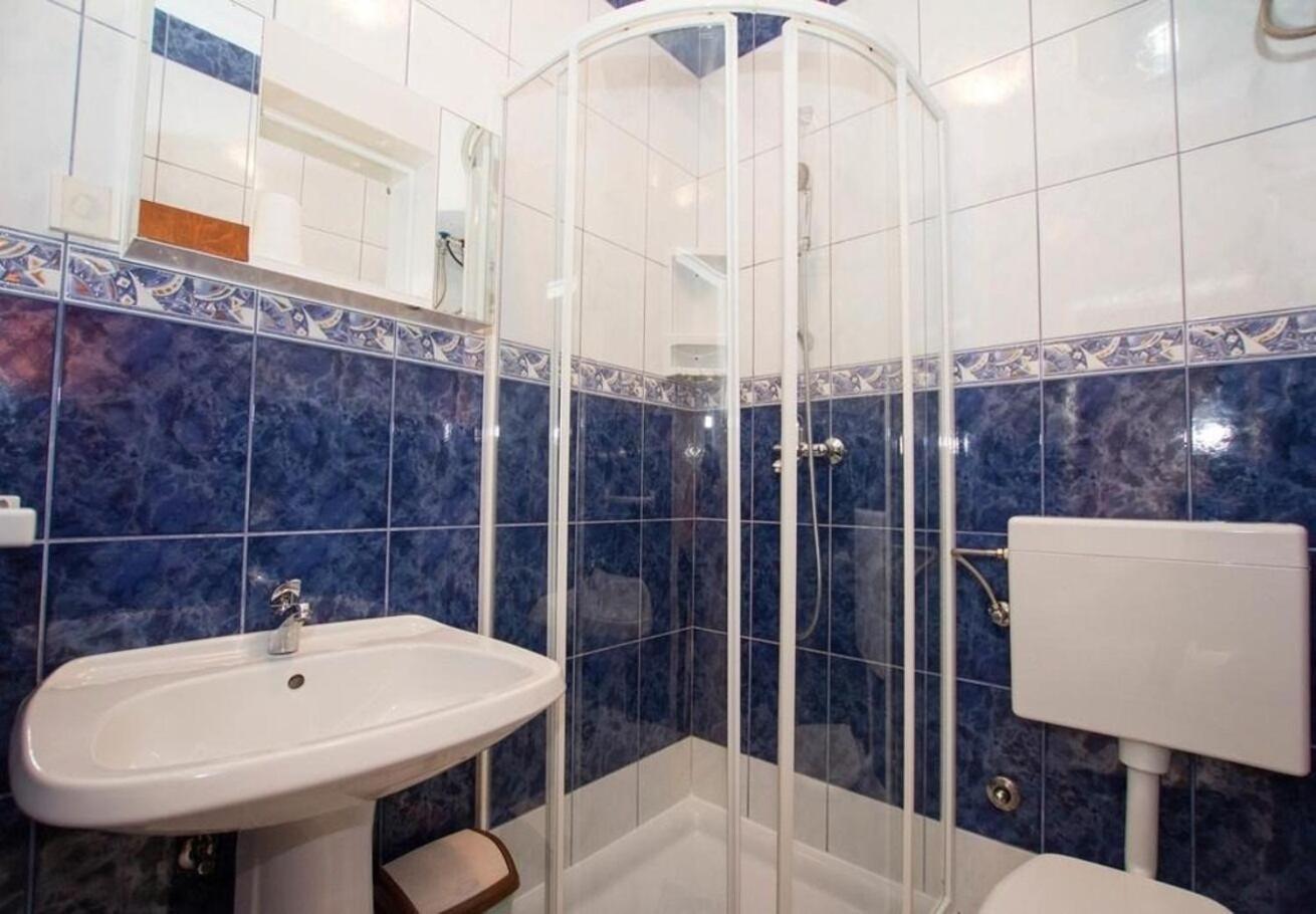 Apartments Juri Sućuraj Zewnętrze zdjęcie