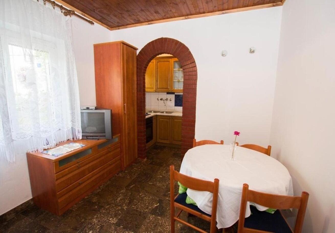 Apartments Juri Sućuraj Zewnętrze zdjęcie