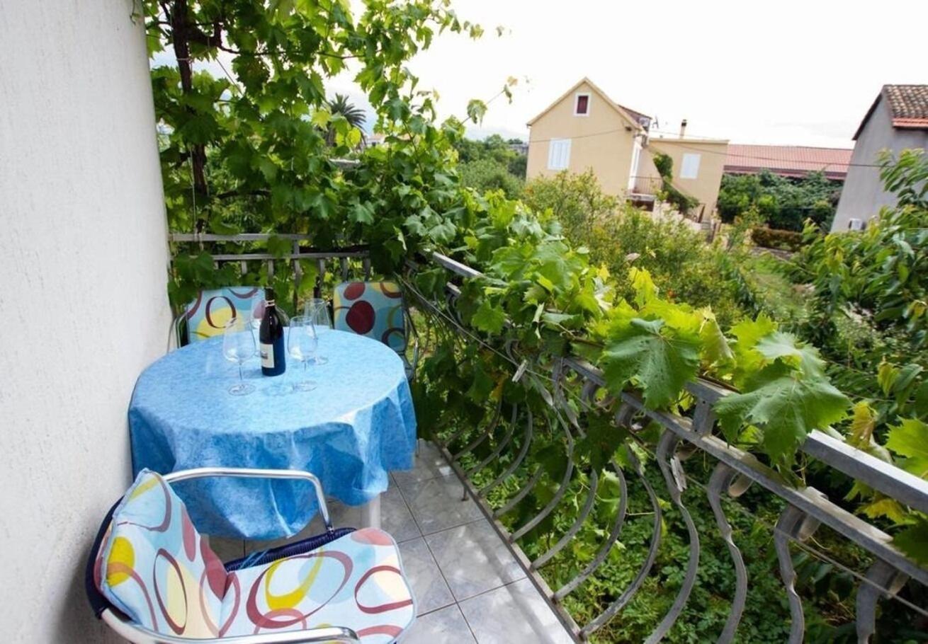 Apartments Juri Sućuraj Zewnętrze zdjęcie