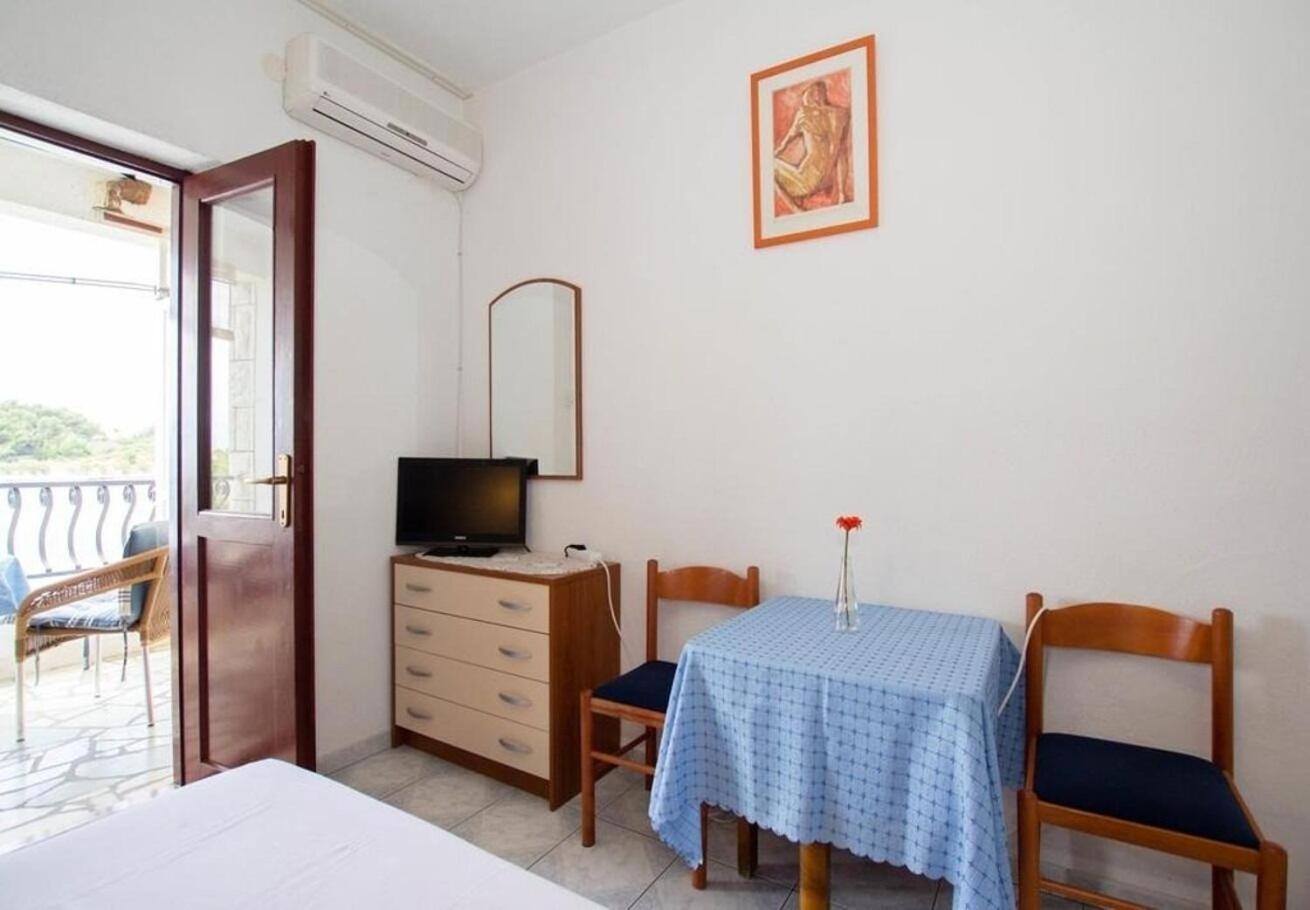 Apartments Juri Sućuraj Zewnętrze zdjęcie