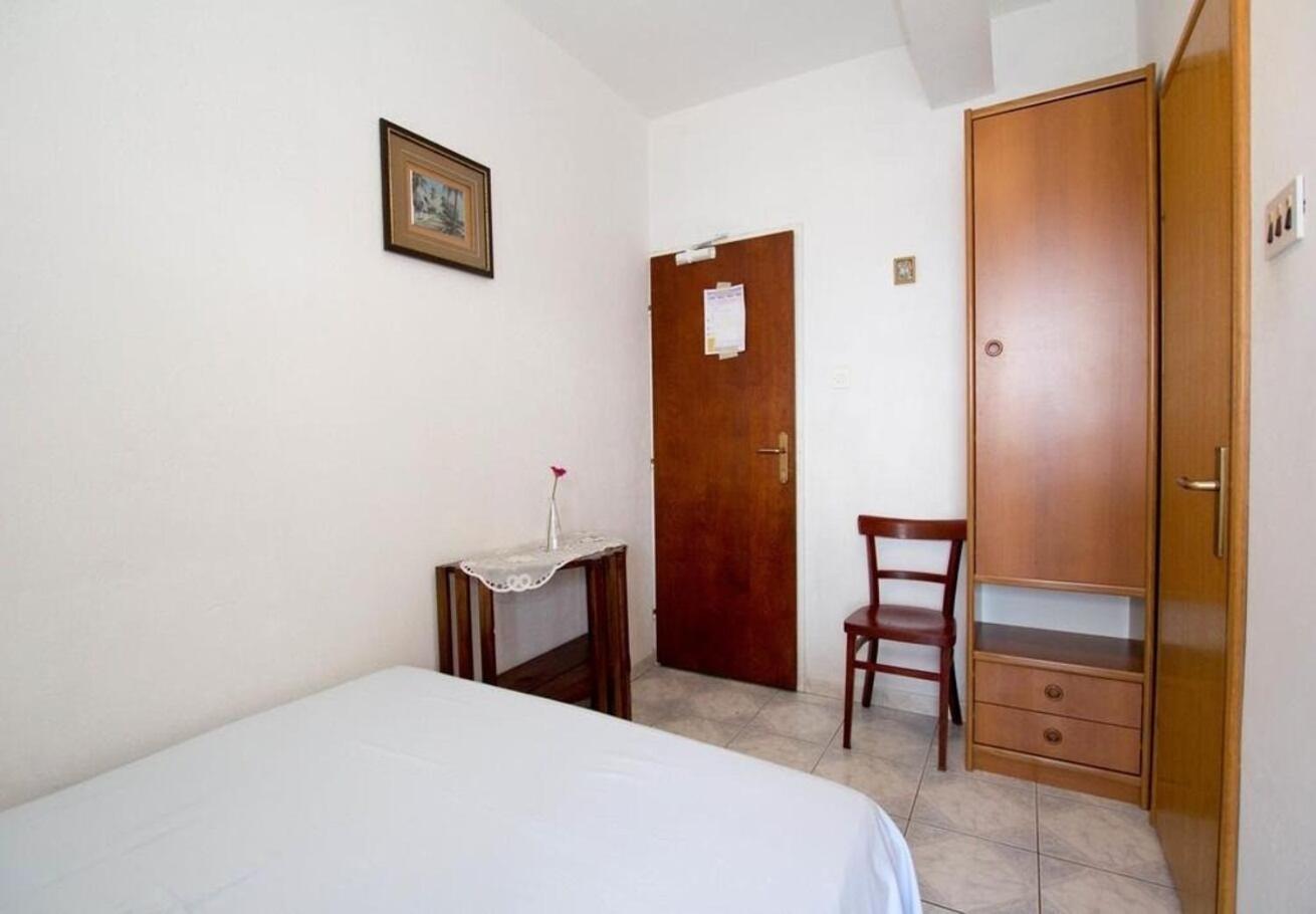 Apartments Juri Sućuraj Zewnętrze zdjęcie