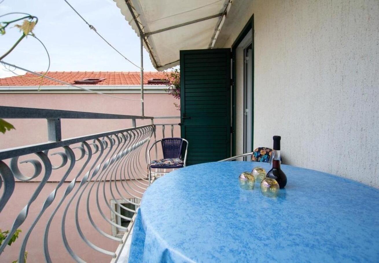 Apartments Juri Sućuraj Zewnętrze zdjęcie
